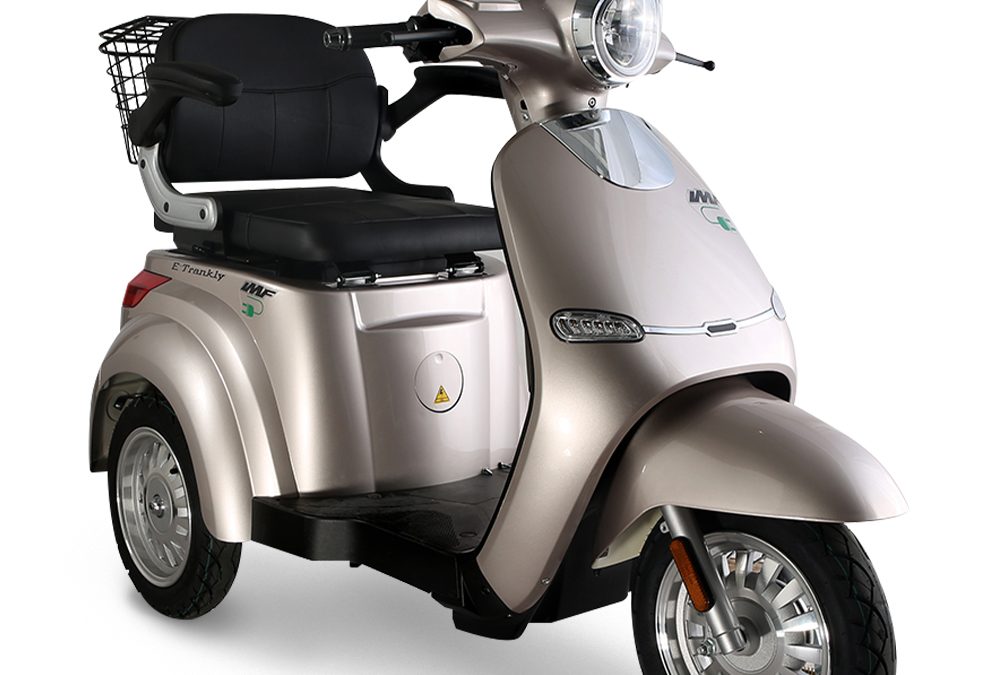 Les scooters 3 roues senior